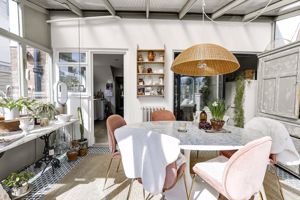 Photo 24- click for photo gallery